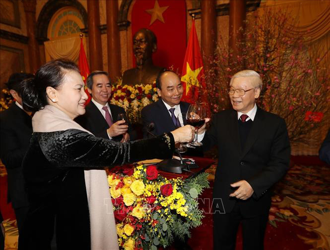 Tổng Bí thư, Chủ tịch nước Nguyễn Phú Trọng chúc Tết lãnh đạo, nguyên lãnh đạo Đảng và Nhà nước