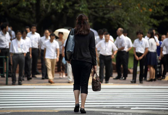 Vì sao người lao động tại Singapore, Tokyo và Kuala Lumpur làm việc như không nghỉ 